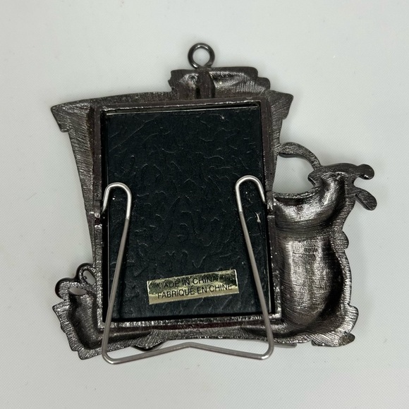 Christmas Ornament Picture Frame Pewter Dog Present by Fireplace - Picture 2 of 5